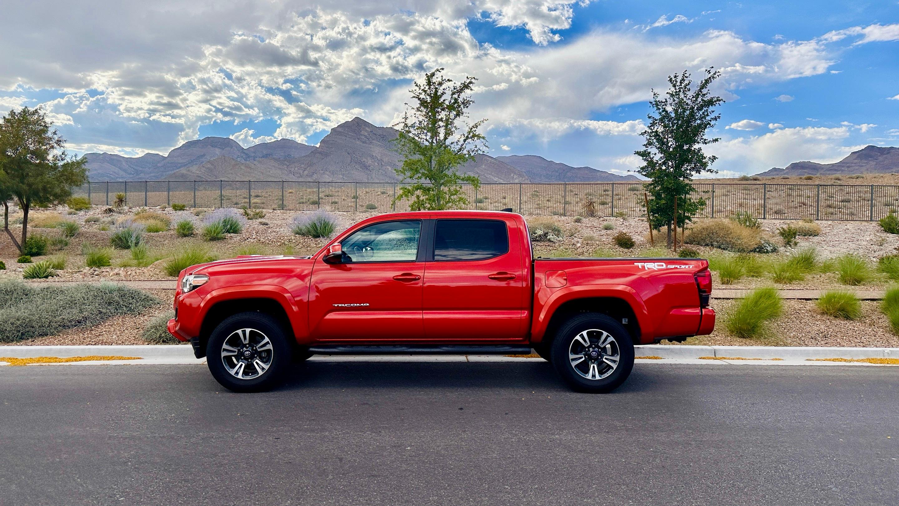 Toyota Tacoma 2018 in Las Vegas, NV
