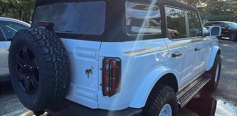 Ford Bronco 2024