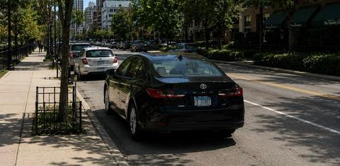 Toyota Camry Hybrid 2025