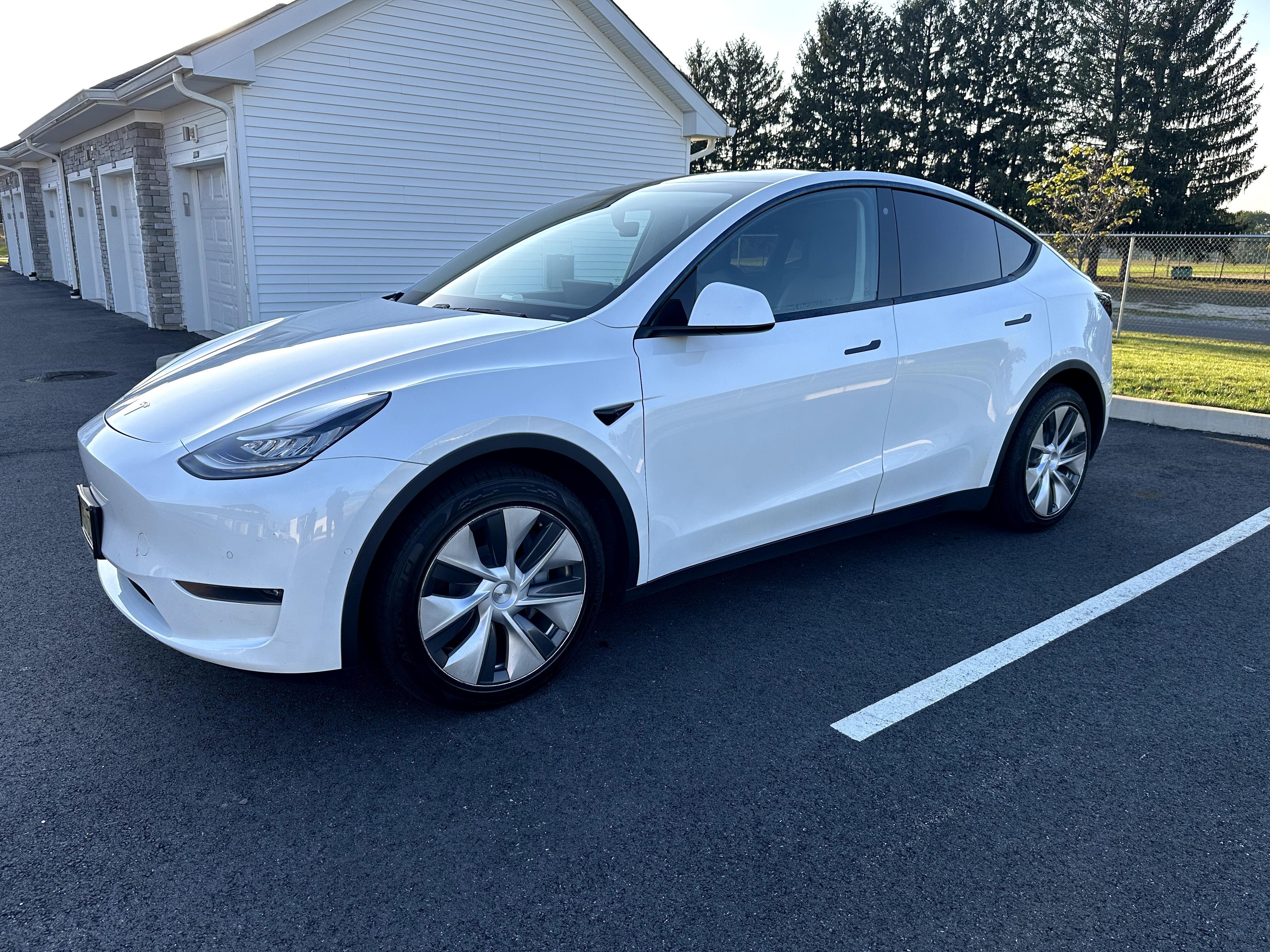 Tesla Model Y 2020 in Delran, NJ