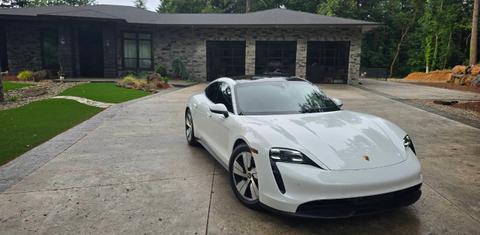 Porsche Taycan 2020