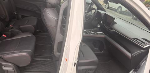 Toyota Sienna 2026