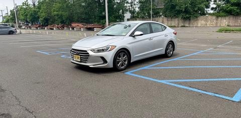 Hyundai Elantra 2017