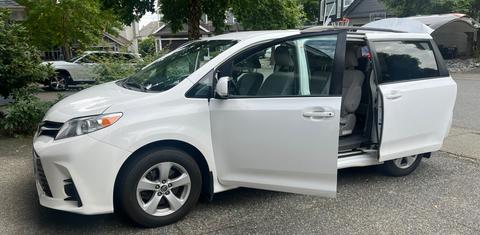 Toyota Sienna 2019