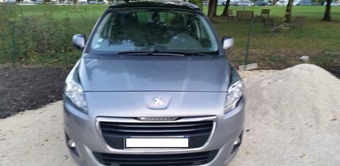 Peugeot 5008 2015