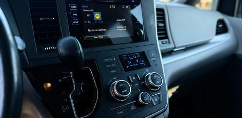 Toyota Sienna 2015