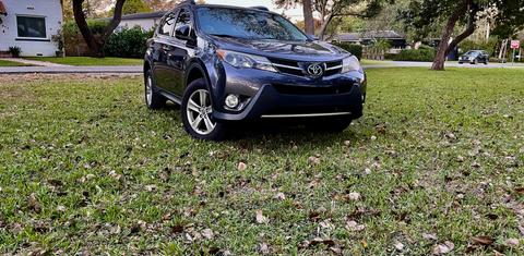 Toyota RAV4 2015
