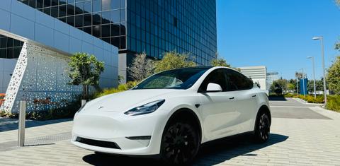 Tesla Model Y 2021