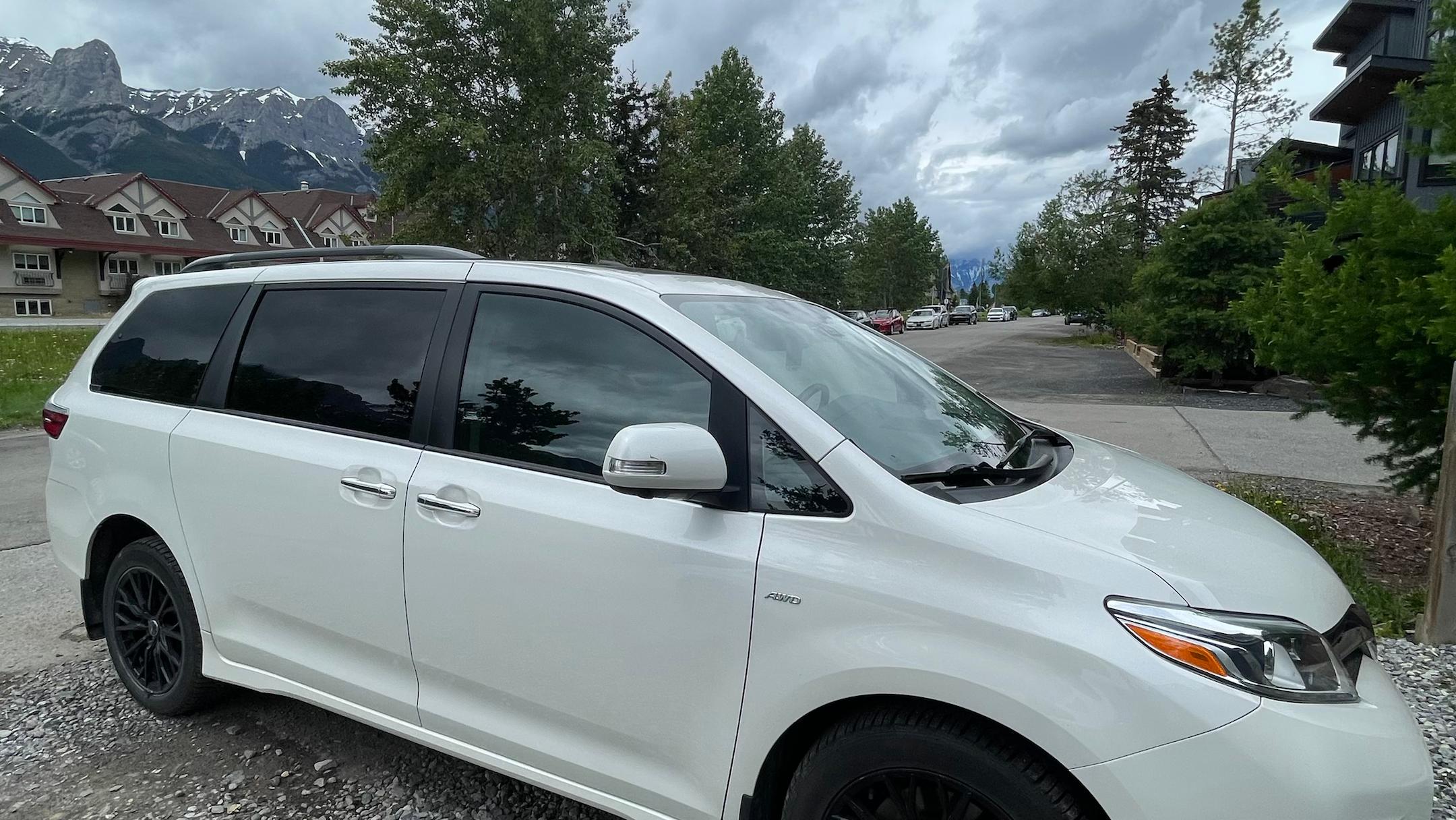 Toyota Sienna 2018 à Canmore, AB