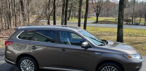 Mitsubishi Outlander PHEV 2019