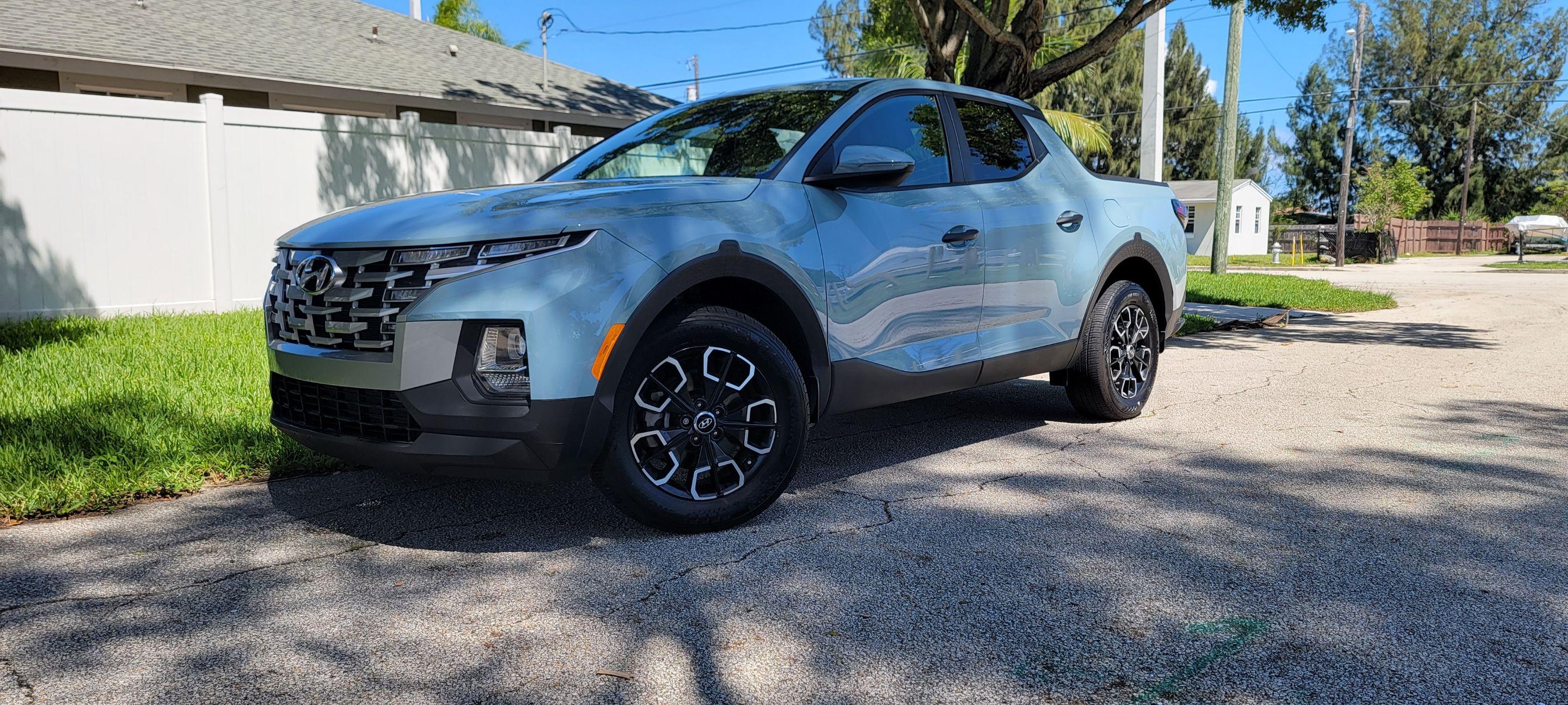 Hyundai Santa Cruz 2023 in West Palm Beach, FL