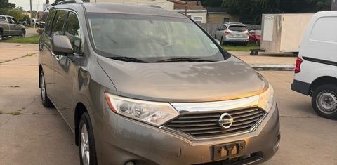 Nissan Quest 2015