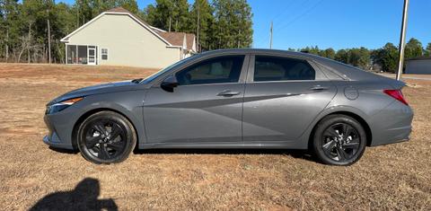 Hyundai Elantra Hybrid 2023