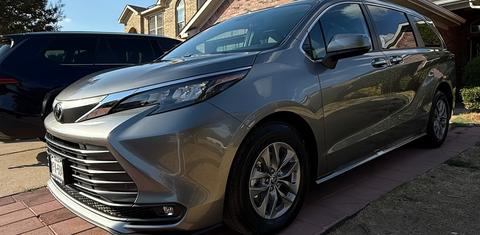 Toyota Sienna 2026