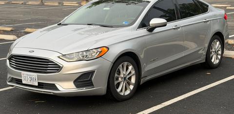 Ford Fusion Hybrid 2019