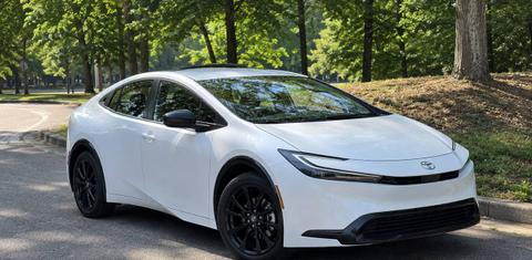 Toyota Prius 2025