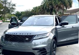 Land Rover Range Rover Velar car