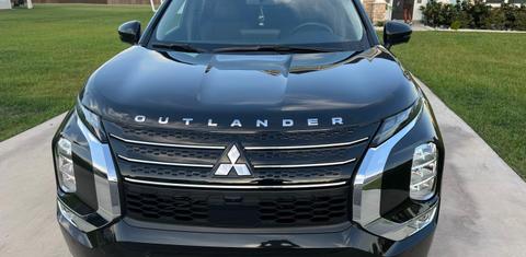 Mitsubishi Outlander 2024