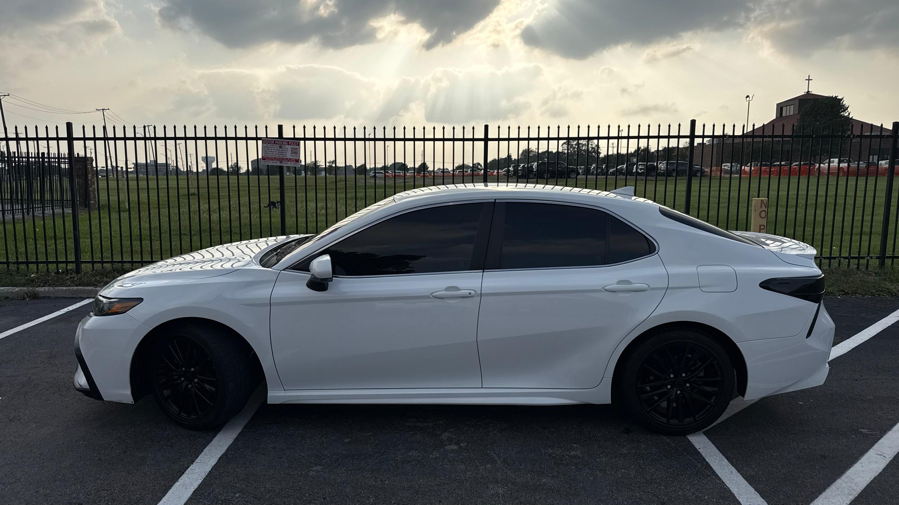 Toyota Camry Hybrid 2023 in Arlington, TX