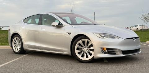 Tesla Model S 2017