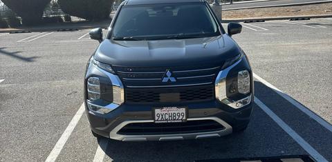 Mitsubishi Outlander Plug-In Hybrid 2025