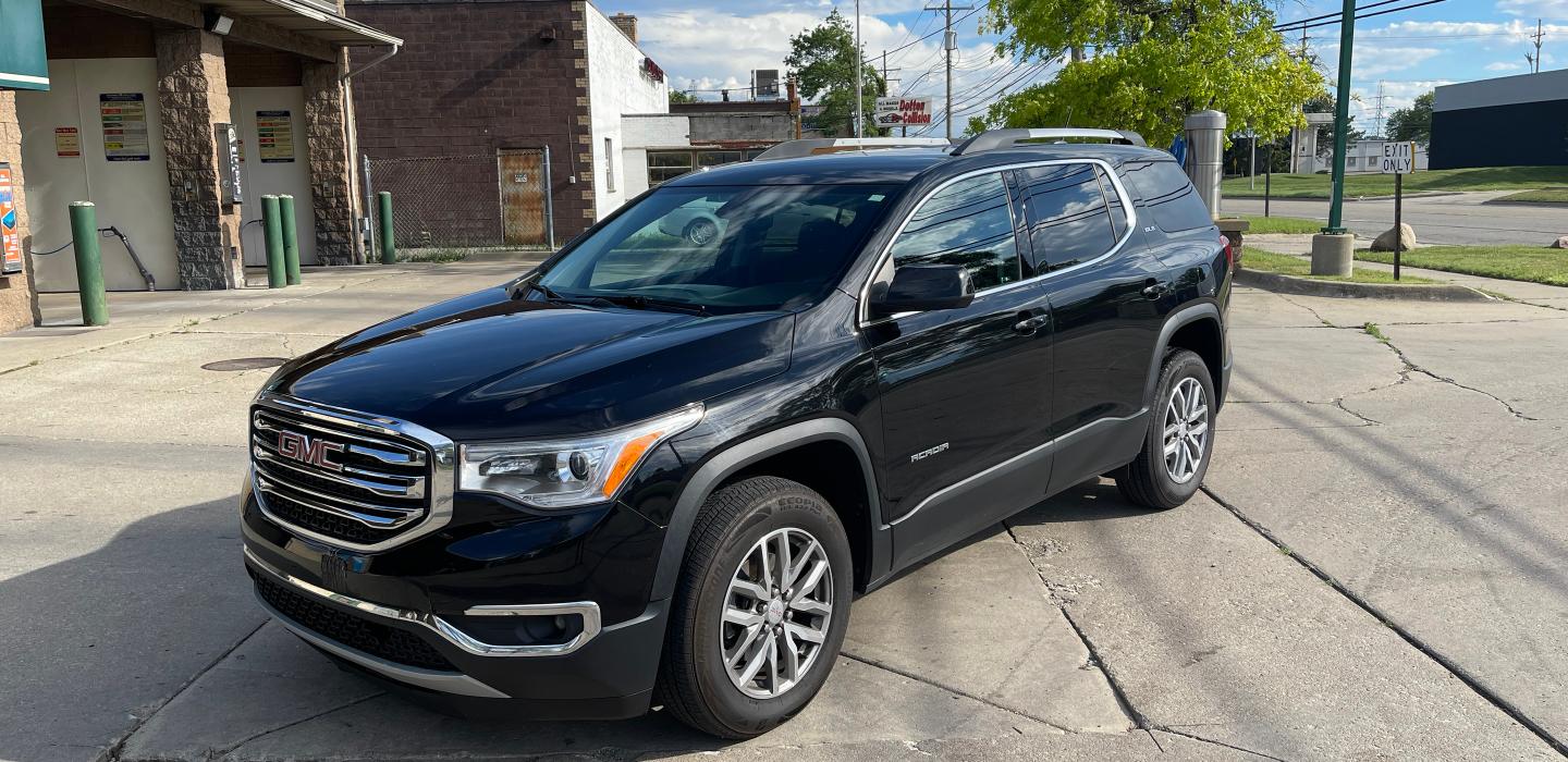 GMC Acadia 2017 rental in Royal Oak, MI by Behzad B. Turo