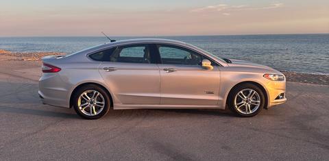 Ford Fusion Energi 2015