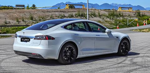Tesla Model S 2020
