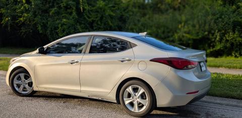 Hyundai Elantra 2016