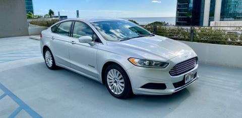Ford Fusion Hybrid 2014