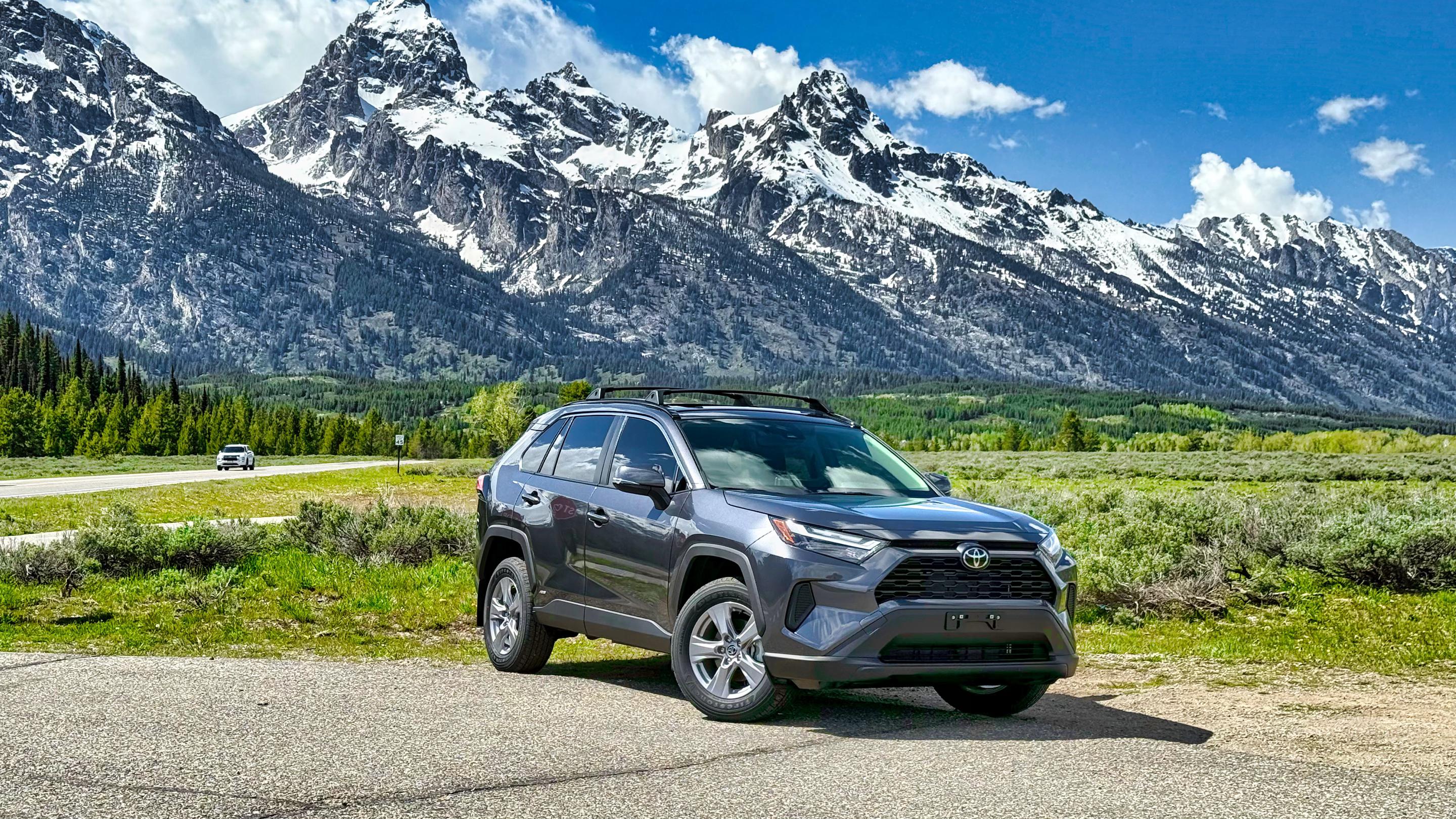 Toyota RAV4 Hybrid 2025 in Jackson, WY
