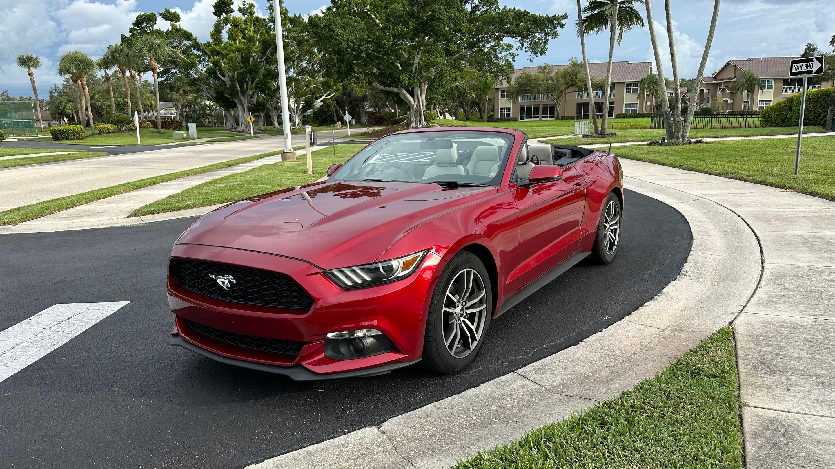Ford Mustang 2017 in Fort Myers, FL