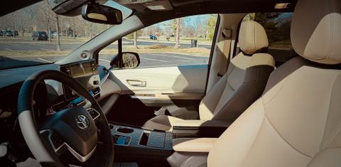 Toyota Sienna 2024