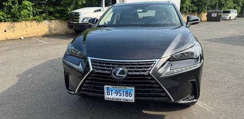 Lexus NX 2021