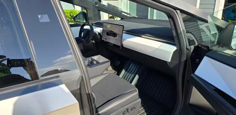 Tesla Cybertruck 2024