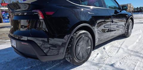 Tesla Model Y 2026