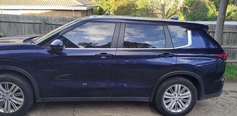 Mitsubishi OUTLANDER 2022