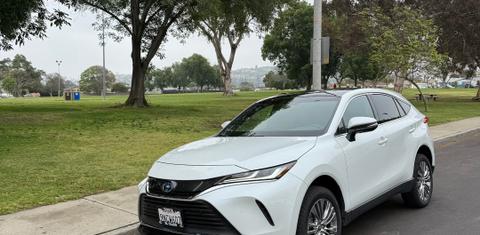 Toyota Venza 2024
