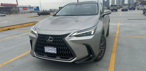 Lexus NX 450h+ 2026