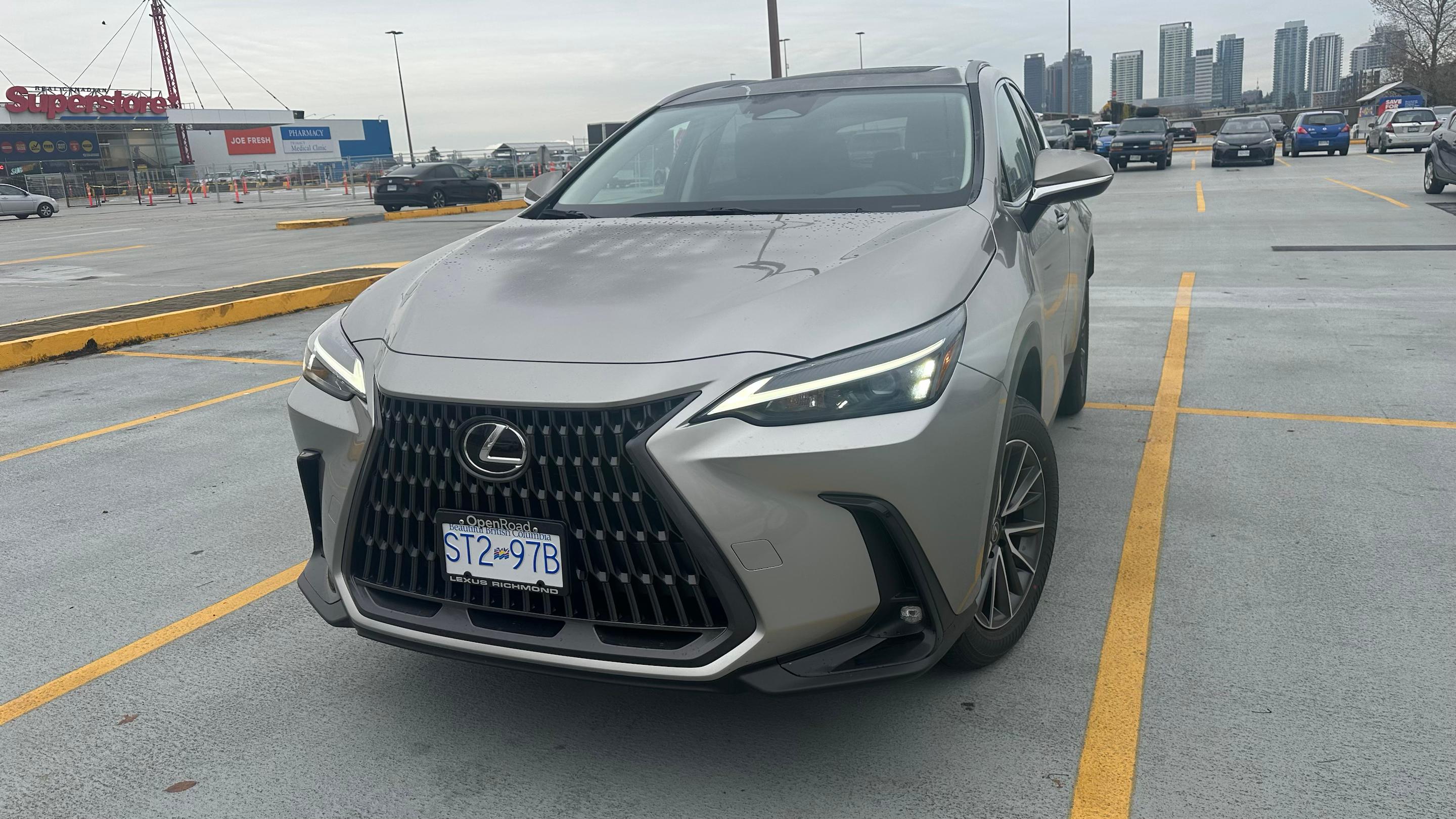Lexus NX 450h+ 2026 à Vancouver, BC