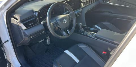 Toyota Camry Hybrid 2025