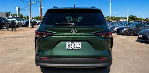Toyota Sienna 2026
