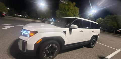 Hyundai Santa Fe 2025