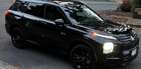 Mitsubishi Outlander Plug-In Hybrid 2024