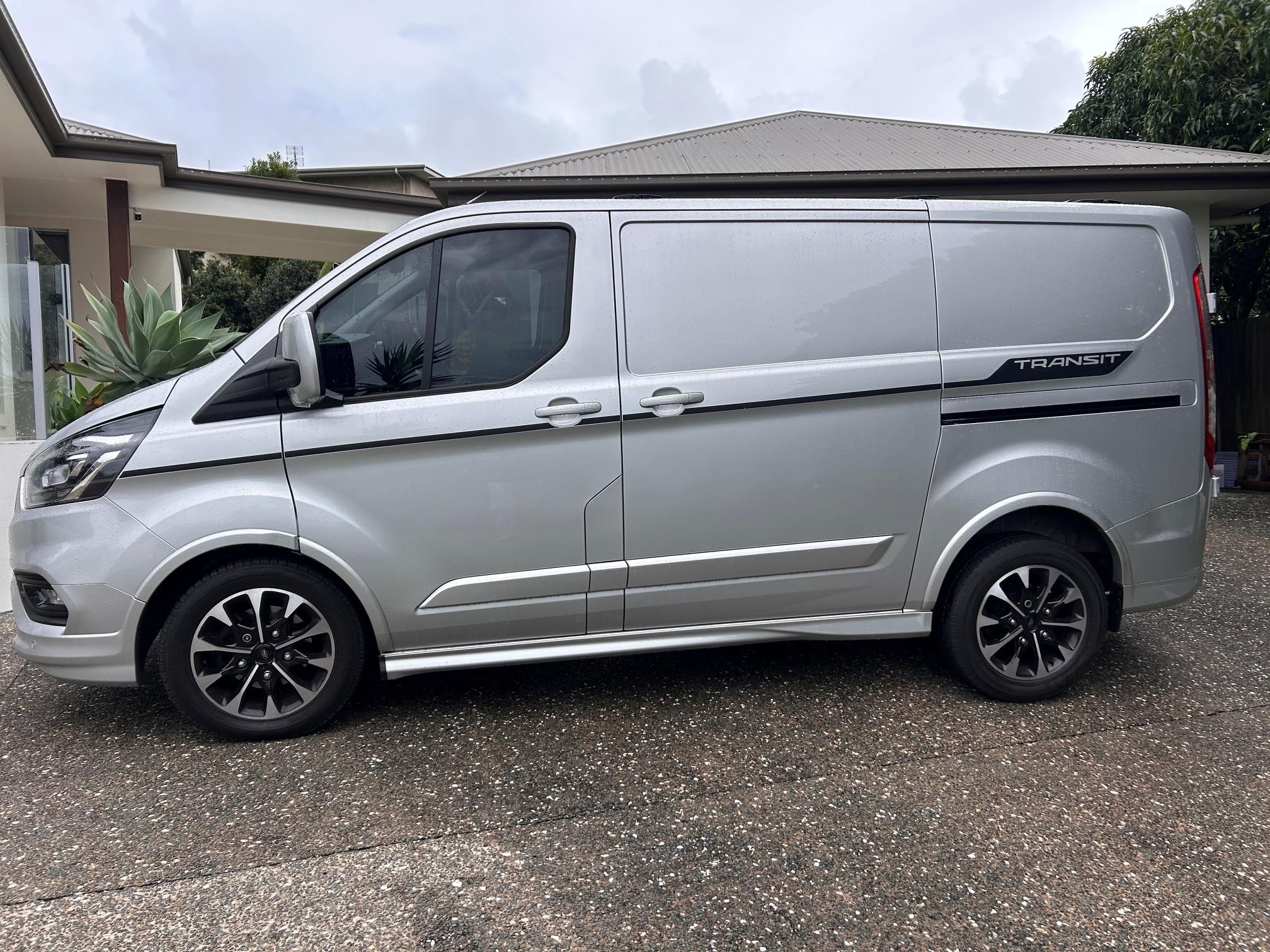 Ford TRANSIT CUSTOM 2021 in Diddillibah