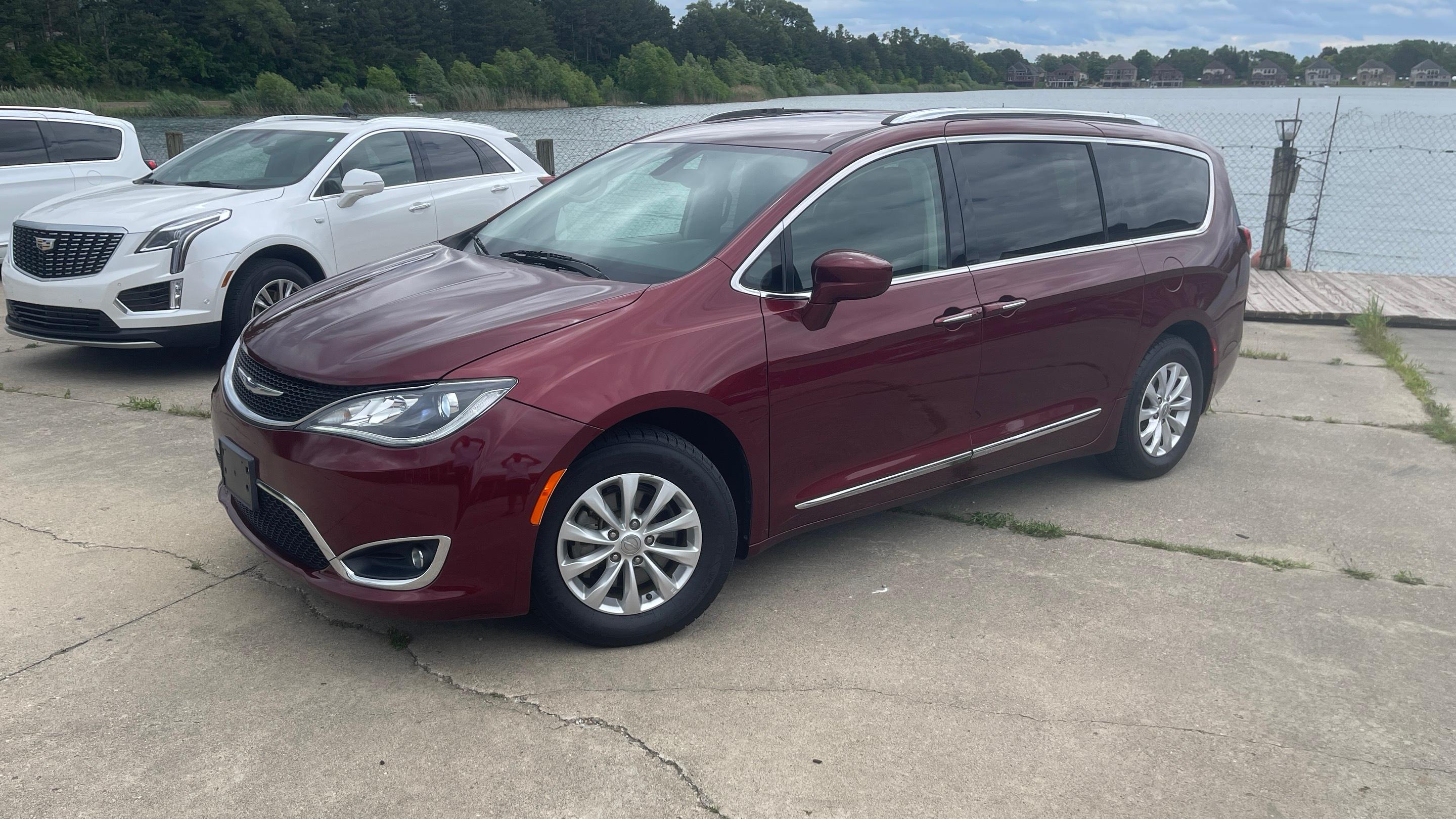 Chrysler Pacifica 2019 in 