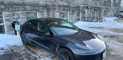 Tesla Model 3 2024