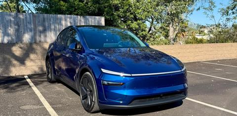 Tesla Model Y 2026