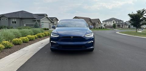 Tesla Model X 2022