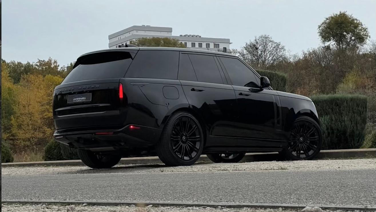 Land Rover Range Rover 2023 in 